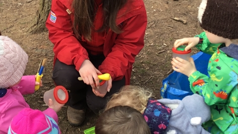 Minibeast hunting at Brandon Marsh, credit Paula Irish