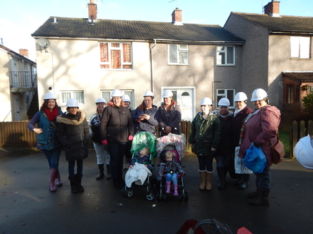 Women of Willenhall off coppicing