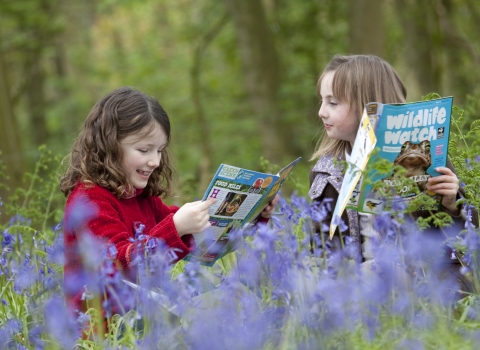 Reading Wildlife Watch magazine Credit Tom Marshall